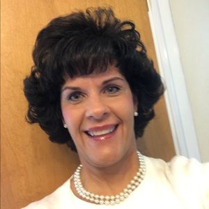 Meet your Posher, Teresa